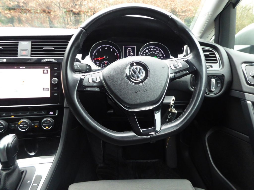 Used Volkswagen Golf 2020 for sale - 77288350: Photo 19