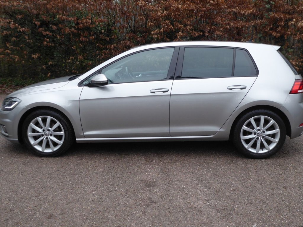 Used Volkswagen Golf 2020 for sale - 77288350: Photo 20