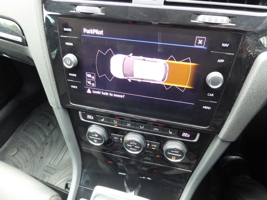 Used Volkswagen Golf 2020 for sale - 77288350: Photo 36