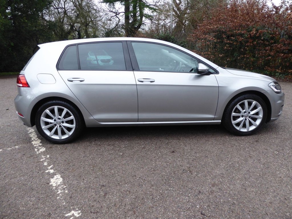 Used Volkswagen Golf 2020 for sale - 77288350: Photo 5