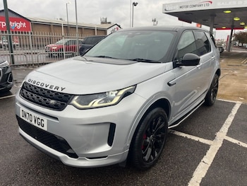 Used Land Rover Discovery Sport 2021 for sale - 76267142: Photo