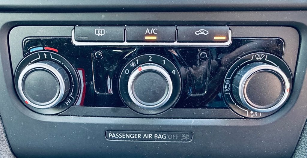 Used Volkswagen Golf 2012 for sale - 78154304: Photo 20