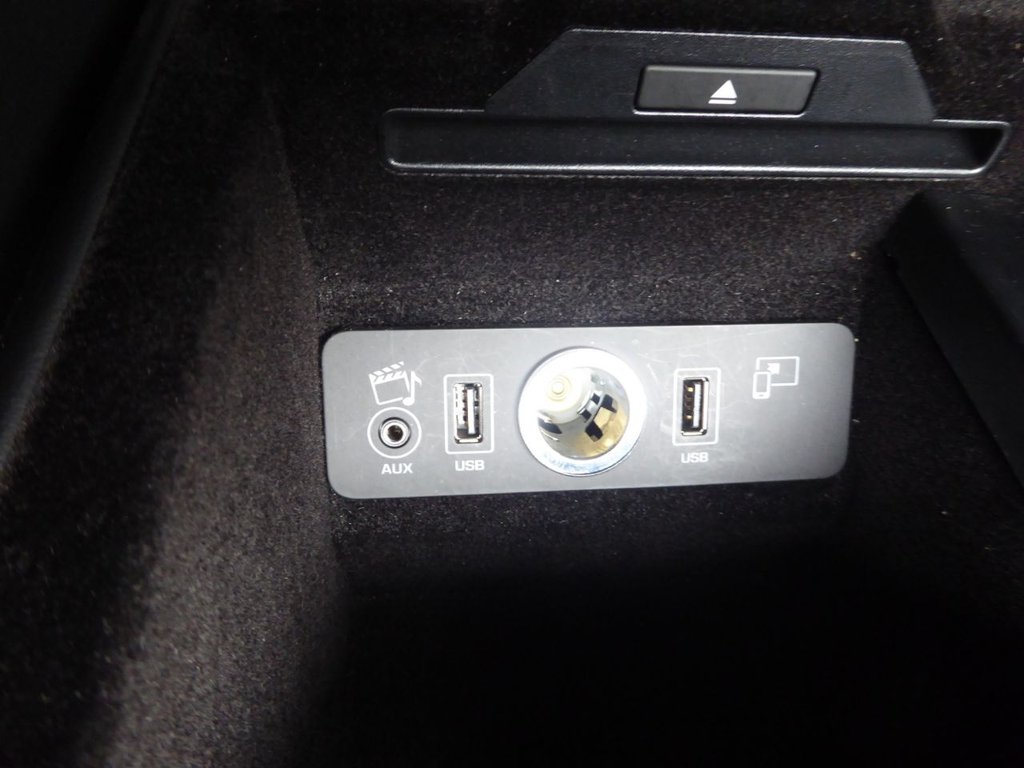 Used Jaguar F-Type 2016 for sale - 76848299: Photo 27