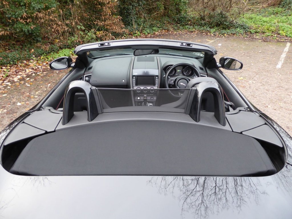 Used Jaguar F-Type 2016 for sale - 76848299: Photo 29