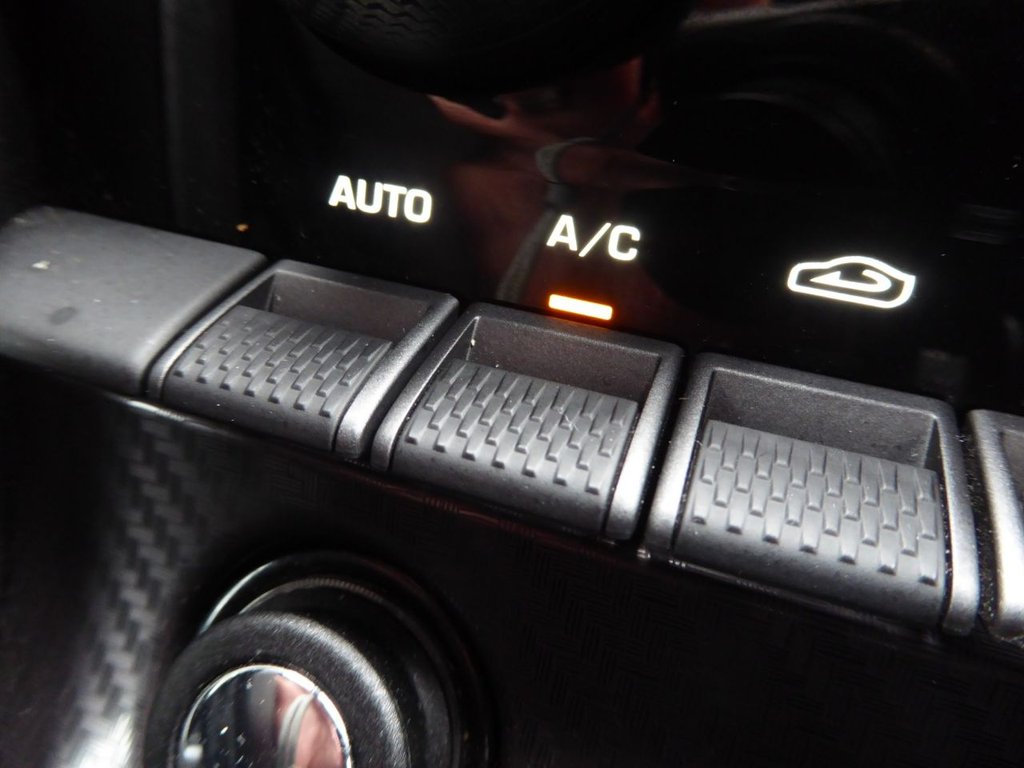 Used Jaguar F-Type 2016 for sale - 76848299: Photo 41