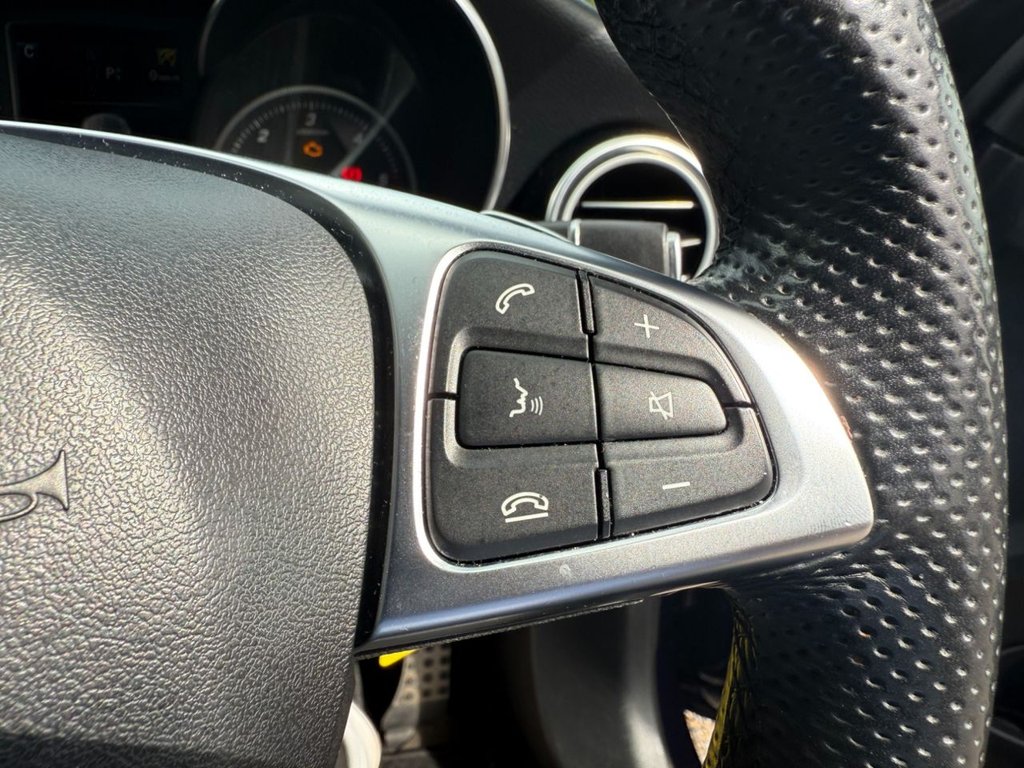 Used Mercedes-Benz C Class 2018 for sale - 76250138: Photo 25