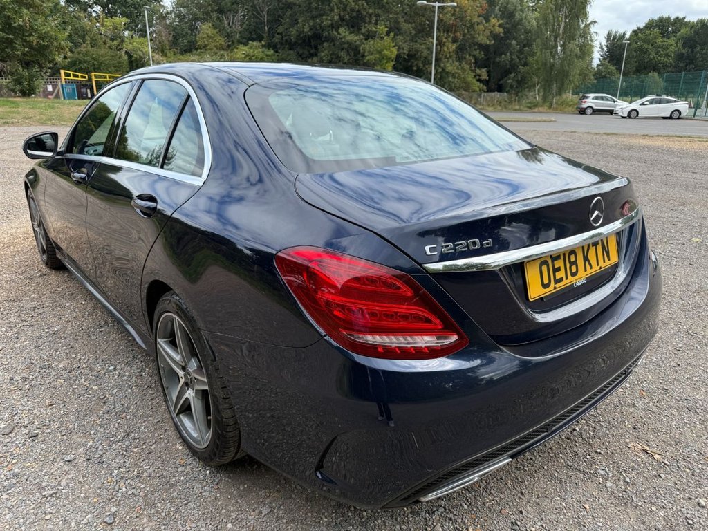 Used Mercedes-Benz C Class 2018 for sale - 76250138: Photo 5