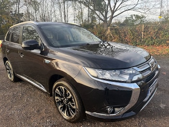 Mitsubishi - Outlander
