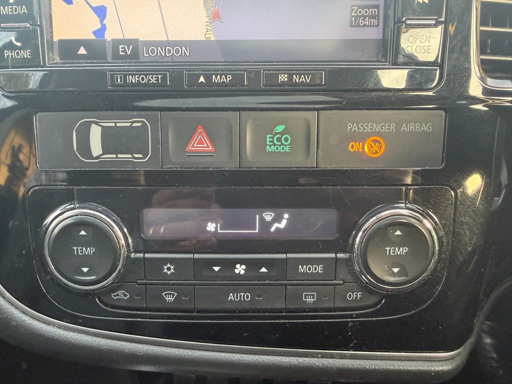 Used Mitsubishi Outlander 2017 for sale - 76570441: Photo 23