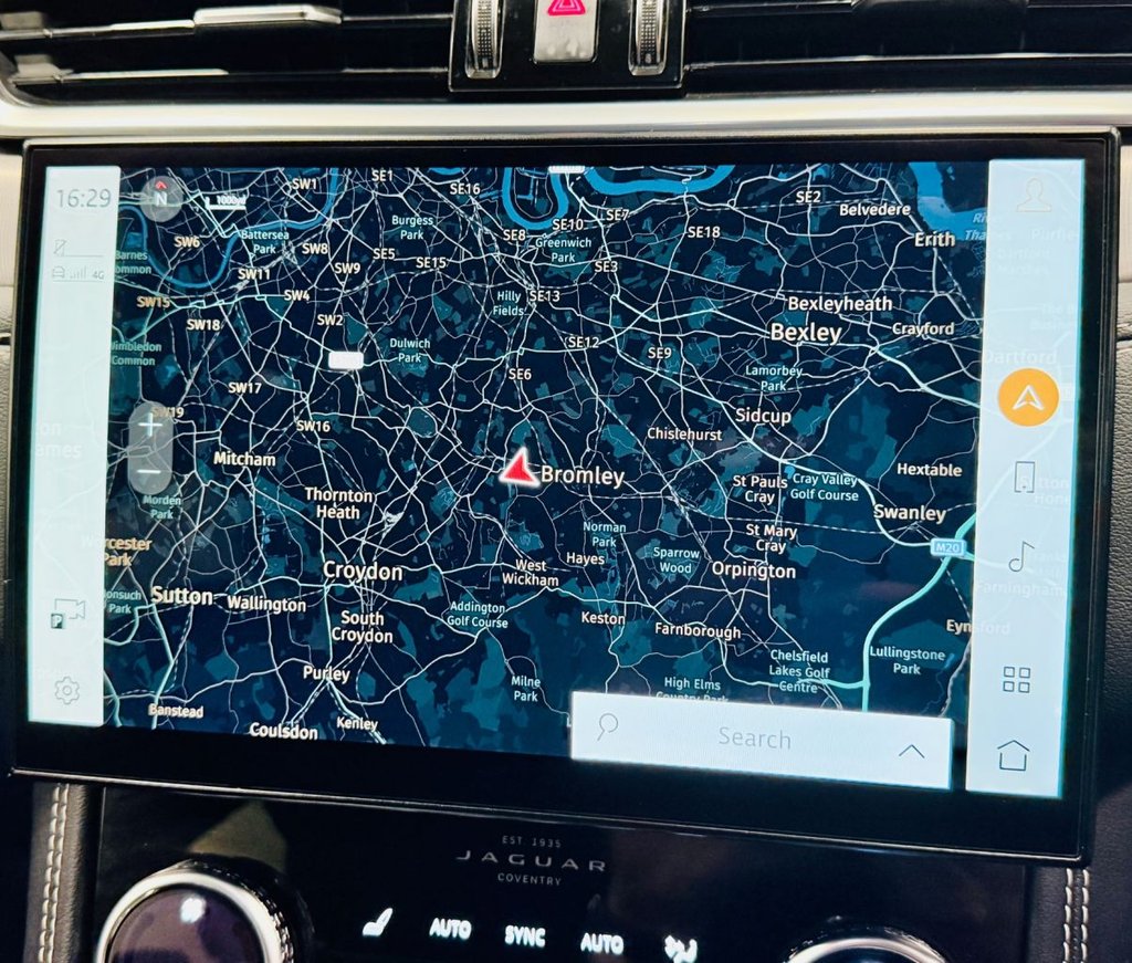 Used Jaguar F-Pace 2022 for sale - 76686225: Photo 23