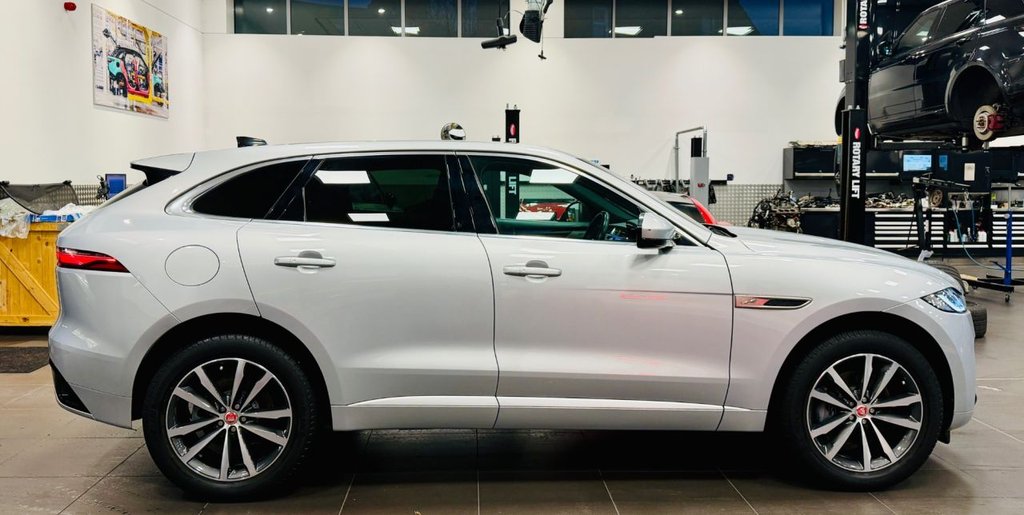 Used Jaguar F-Pace 2022 for sale - 76686225: Photo 7