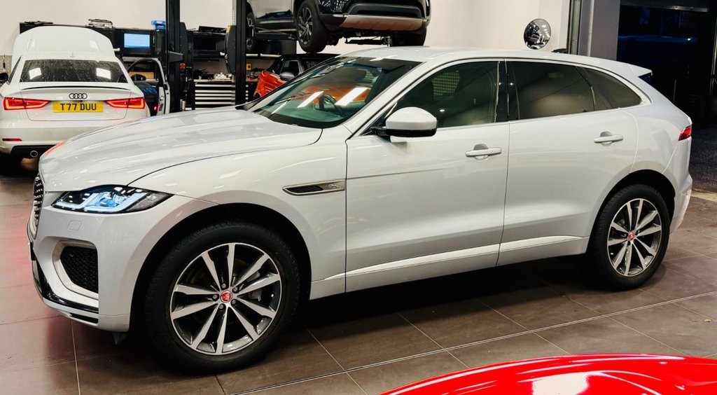 Used Jaguar F-Pace 2022 for sale - 76686225: Photo 9