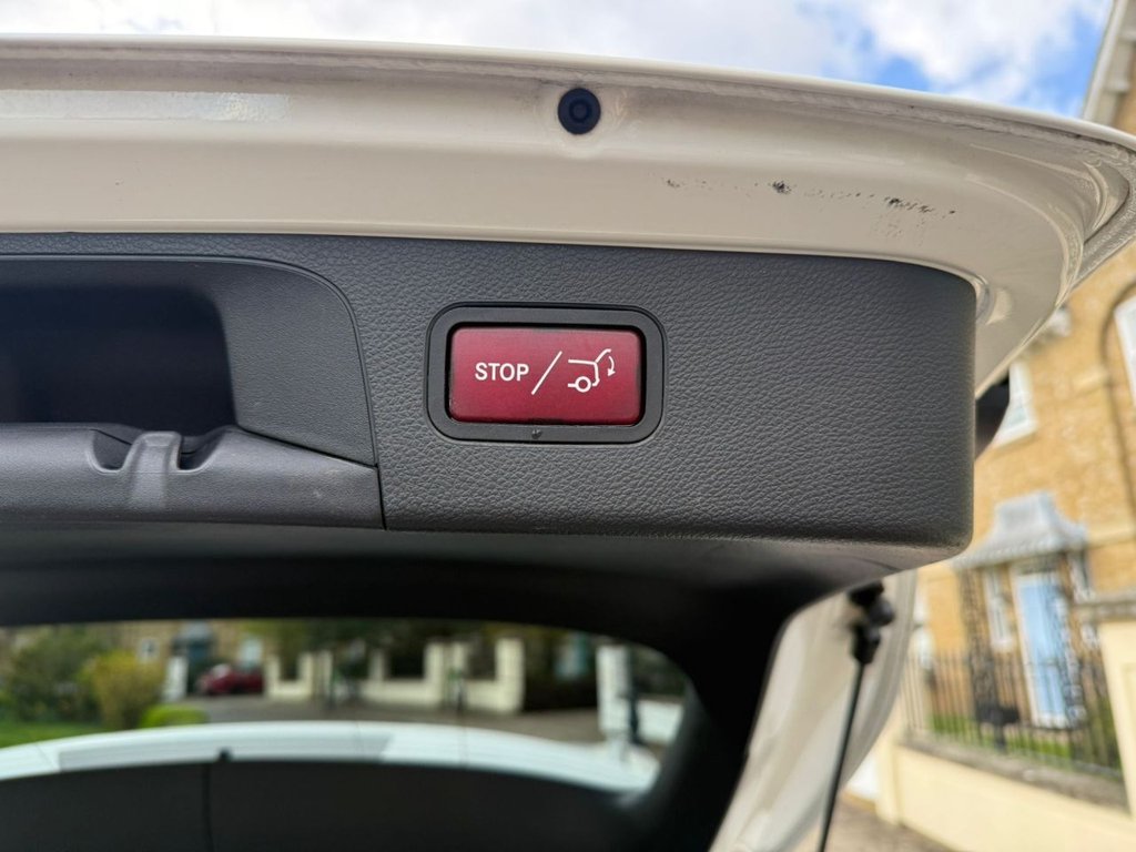 Used Mercedes-Benz GLC 2017 for sale - 78056418: Photo 27