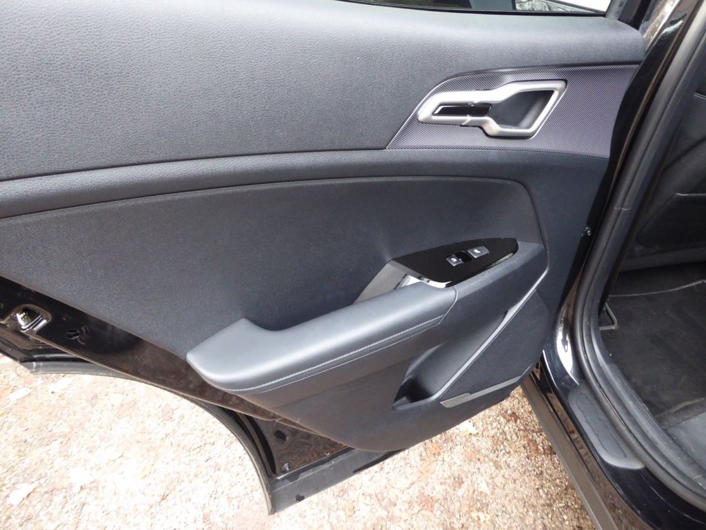 Used Kia Sportage 2023 for sale - 76867948: Photo 8