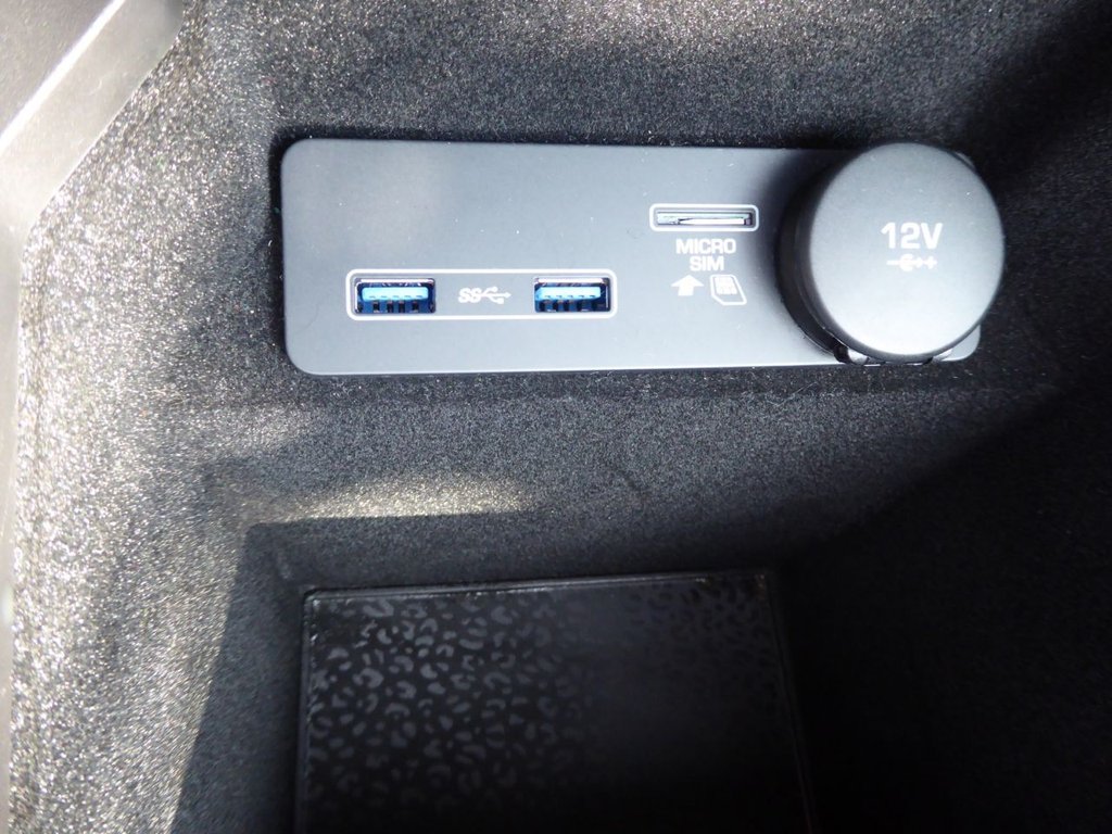 Used Jaguar E-Pace 2020 for sale - 77748756: Photo 42