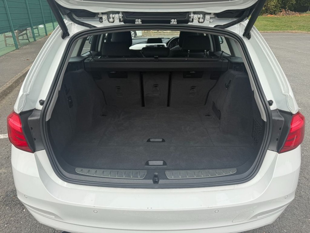 Used BMW 3 Series 2016 for sale - 76147999: Photo 10