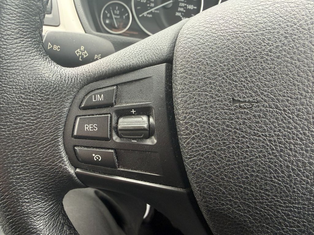 Used BMW 3 Series 2016 for sale - 76147999: Photo 26