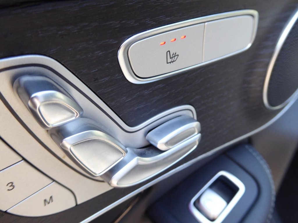 Used Mercedes-Benz GLC 2022 for sale - 77765147: Photo 16