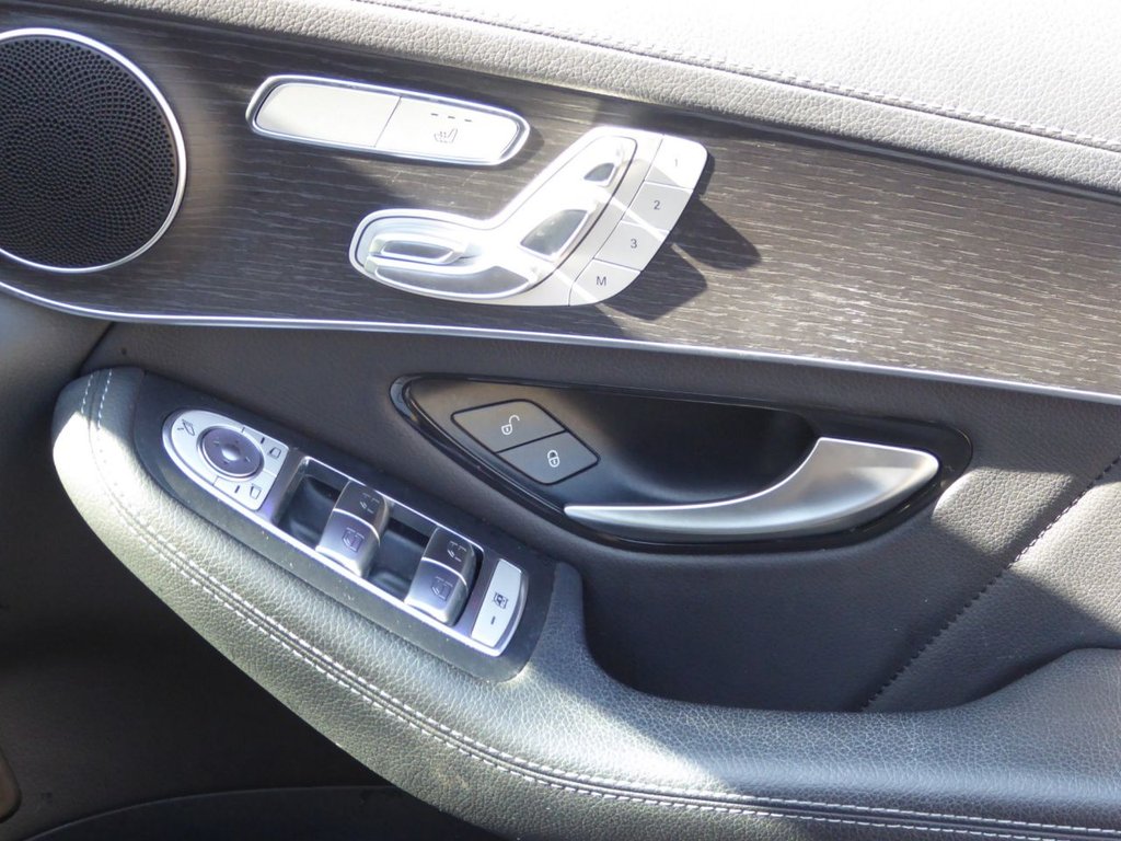 Used Mercedes-Benz GLC 2022 for sale - 77765147: Photo 26