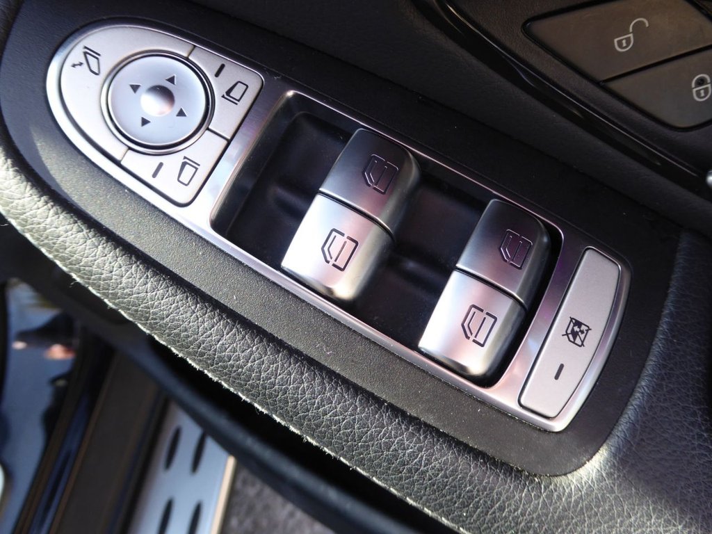 Used Mercedes-Benz GLC 2022 for sale - 77765147: Photo 27