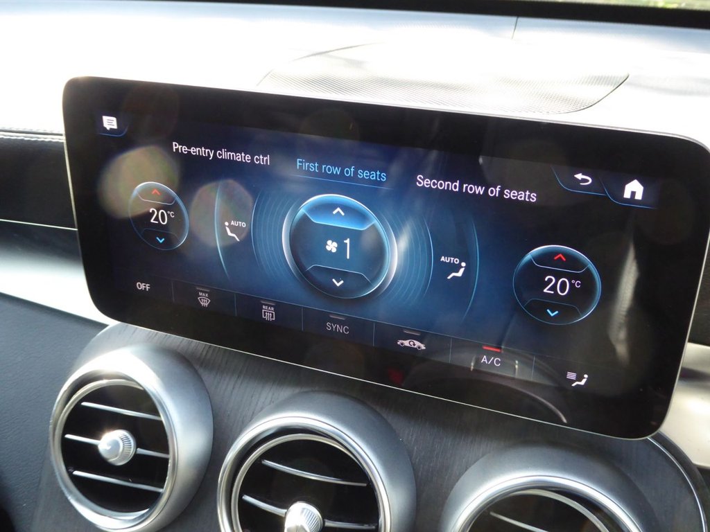 Used Mercedes-Benz GLC 2022 for sale - 77765147: Photo 44