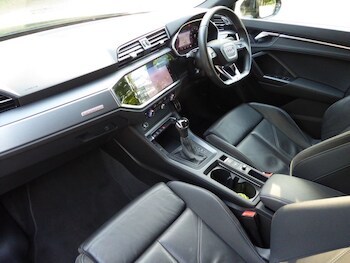 Used Audi Q3 2019 for sale - 78658498: Photo