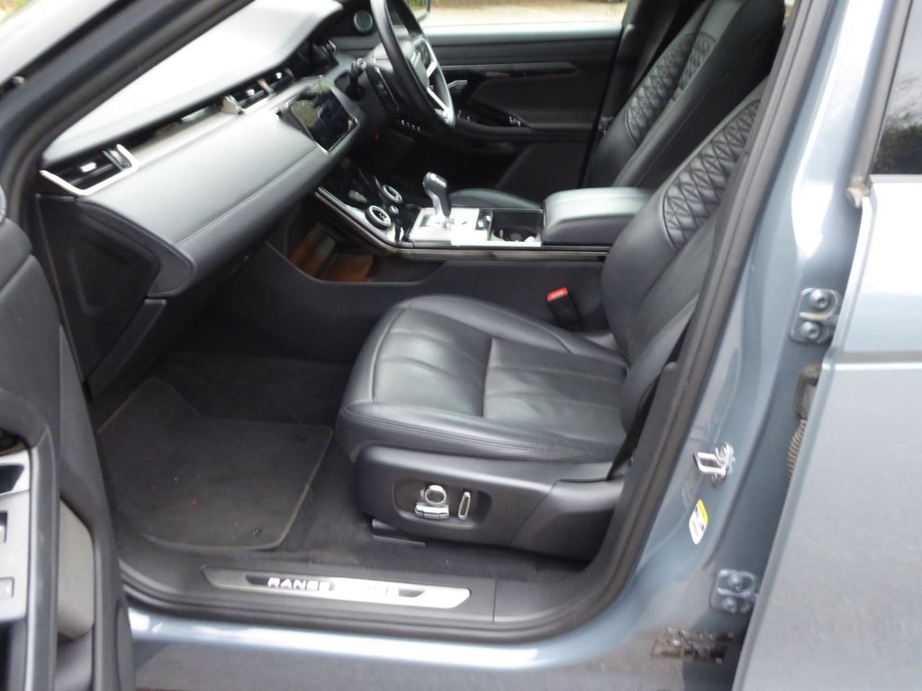 Used Land Rover Range Rover Evoque 2023 for sale - 77855508: Photo 16