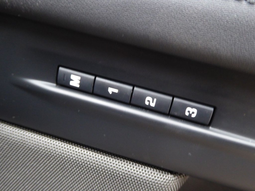 Used Land Rover Range Rover Evoque 2023 for sale - 77855508: Photo 29