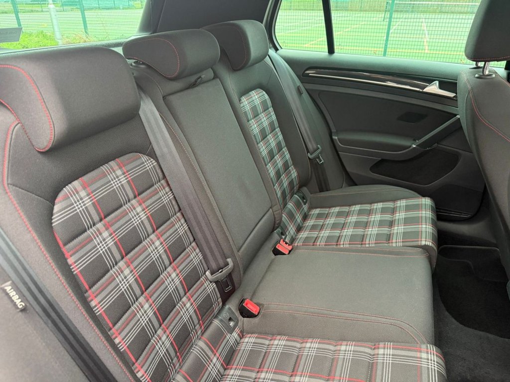 Used Volkswagen Golf 2015 for sale - 78002878: Photo 12