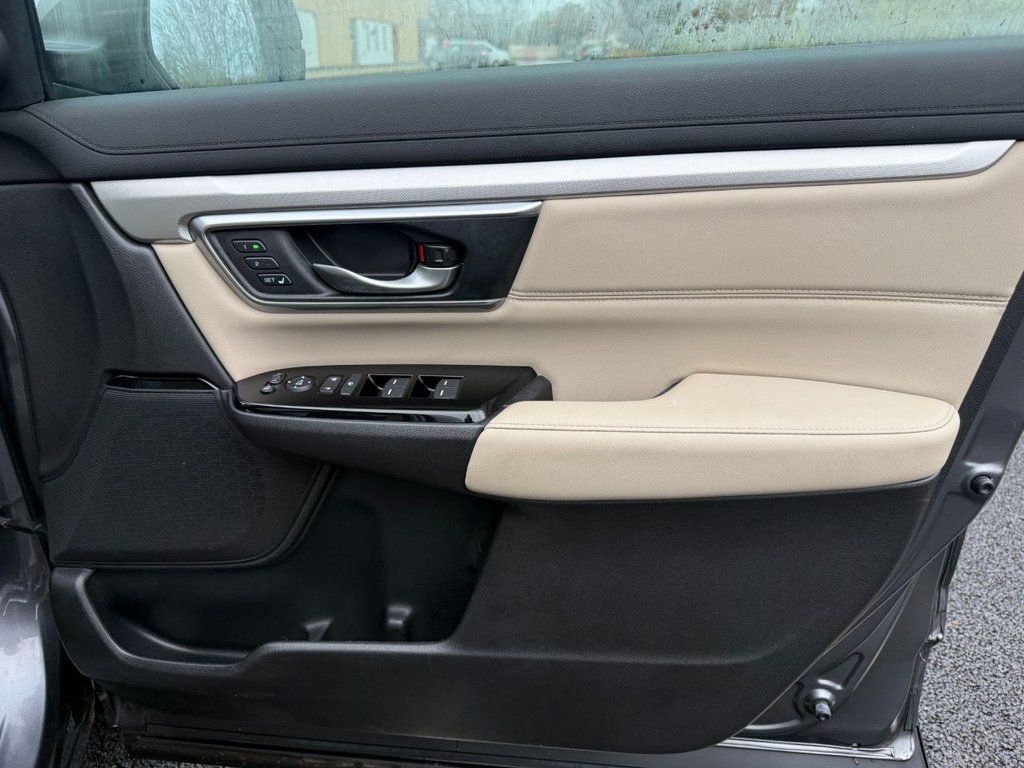 Used Honda CR-V 2023 for sale - 76605105: Photo 11