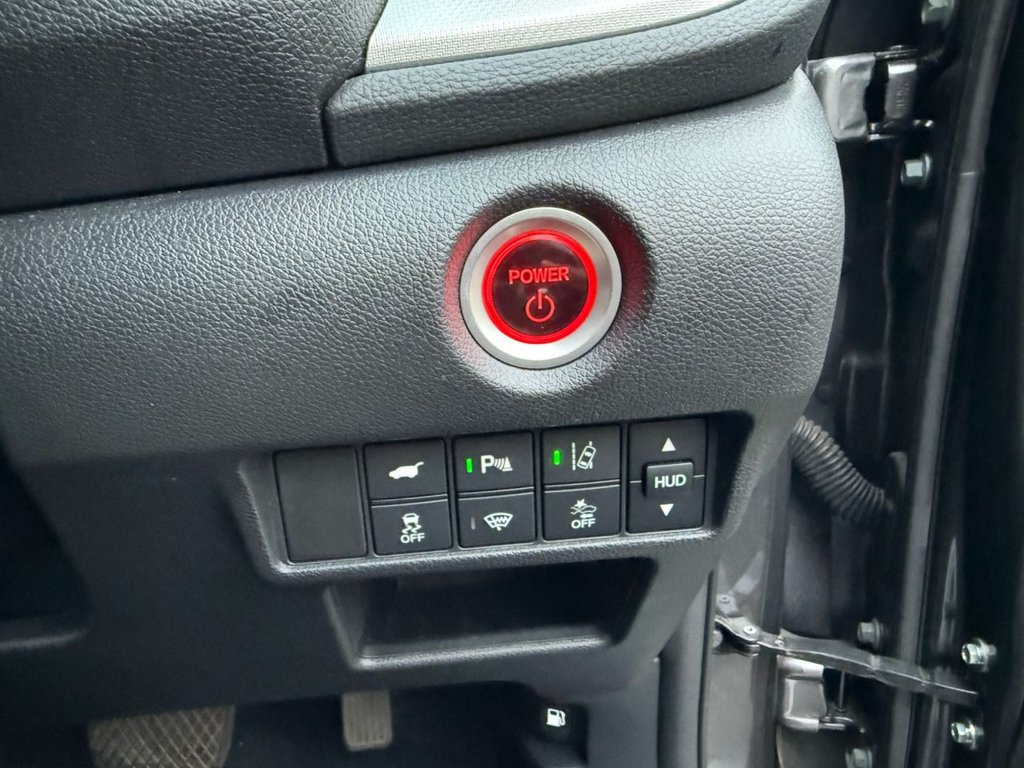 Used Honda CR-V 2023 for sale - 76605105: Photo 29