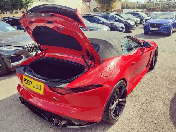 Used Jaguar F-Type 2017 for sale - 75573805: Photo 12