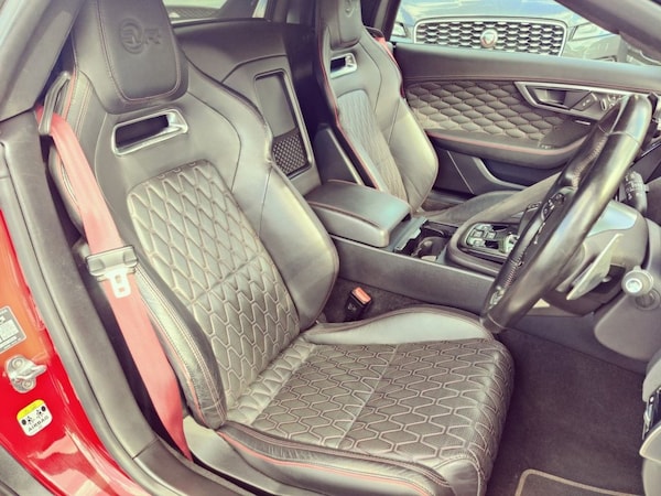 Used Jaguar F-Type 2017 for sale - 75573805: Photo 16
