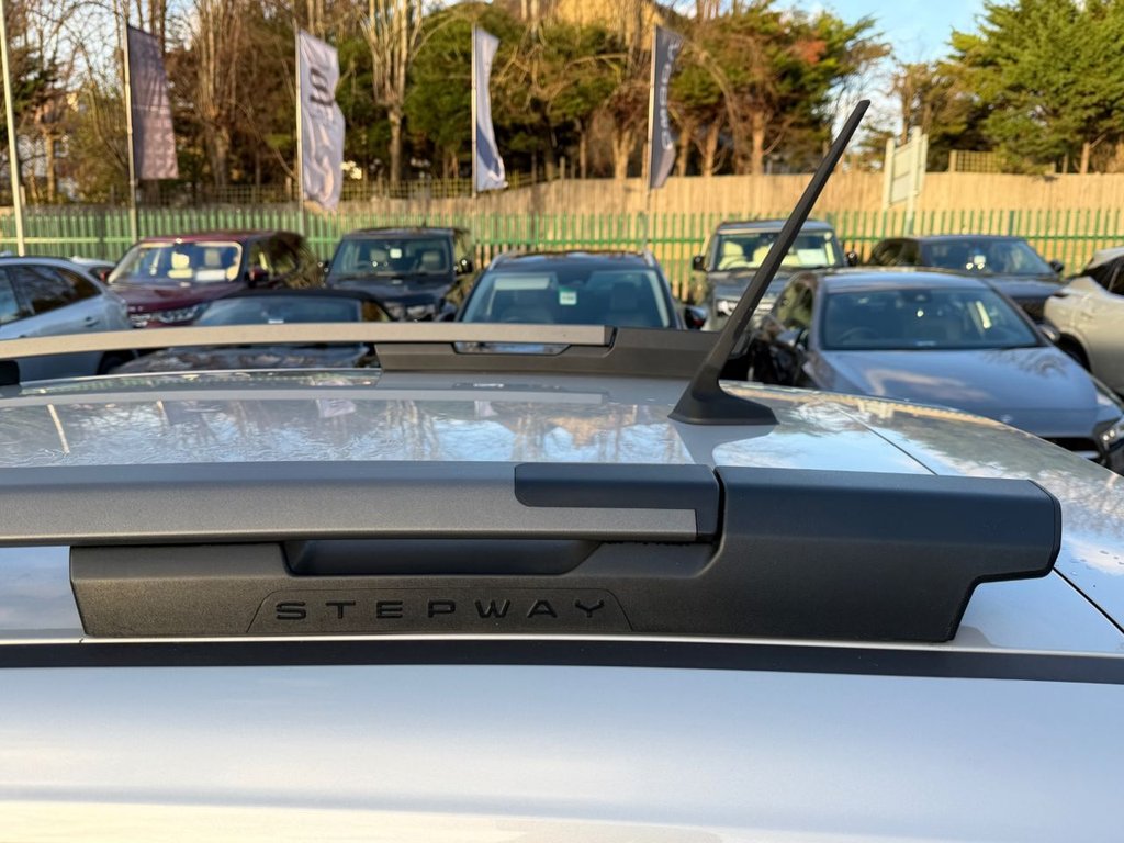 Used Dacia Sandero Stepway 2024 for sale - 76950637: Photo 18