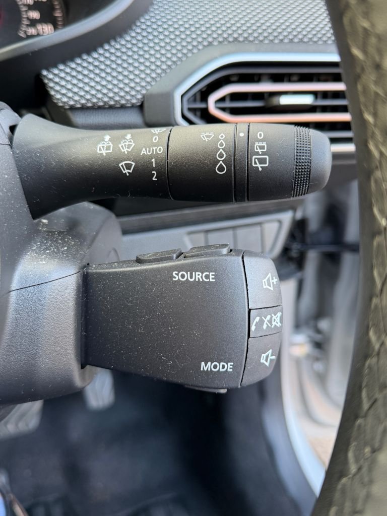 Used Dacia Sandero Stepway 2024 for sale - 76950637: Photo 21