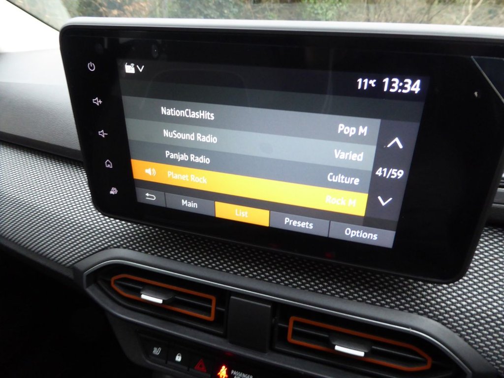 Used Dacia Sandero Stepway 2024 for sale - 76950637: Photo 27