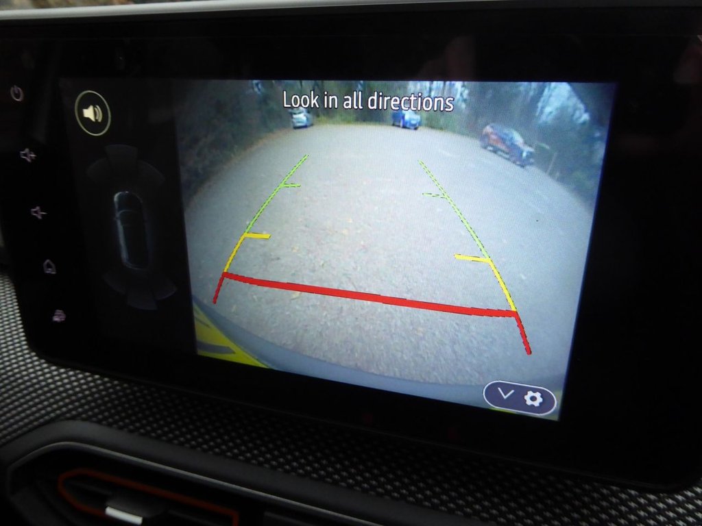 Used Dacia Sandero Stepway 2024 for sale - 76950637: Photo 29