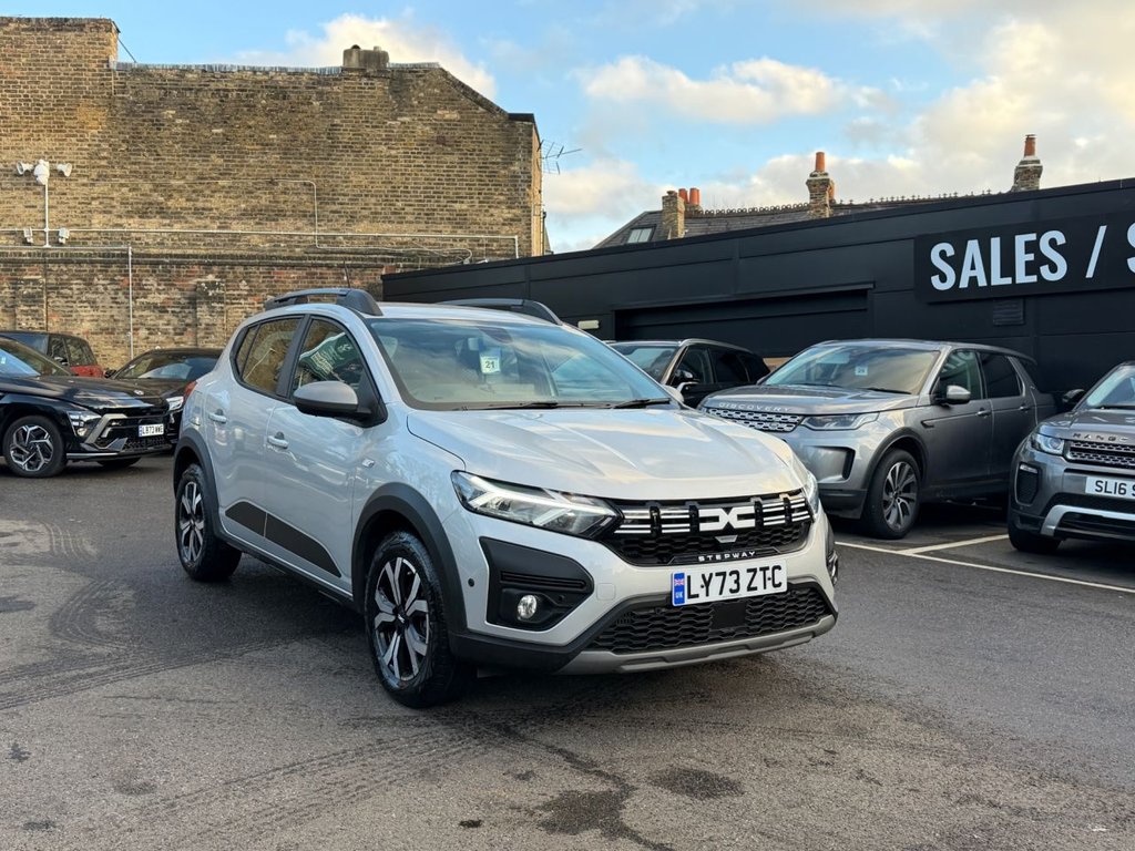 Used Dacia Sandero Stepway 2024 for sale - 76950637: Photo 3