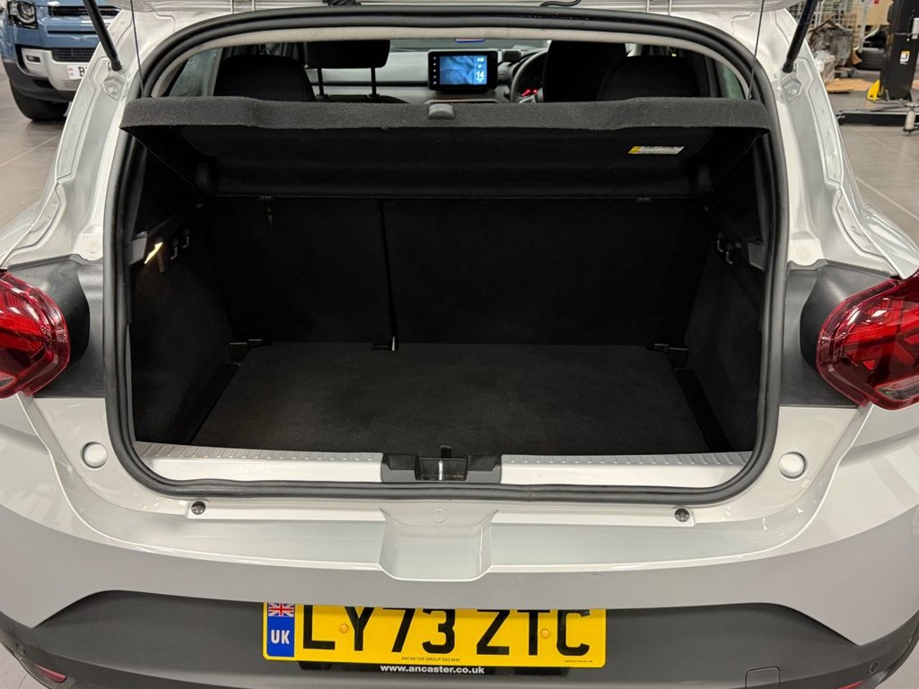 Used Dacia Sandero Stepway 2024 for sale - 76950637: Photo 37