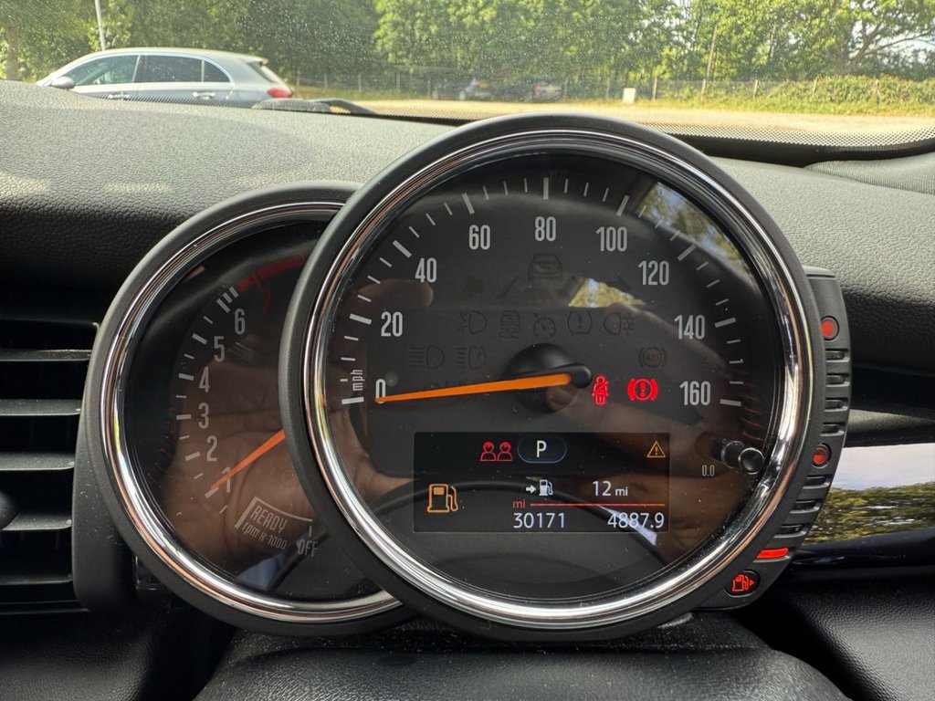 Used MINI Hatch 2017 for sale - 76923383: Photo 18