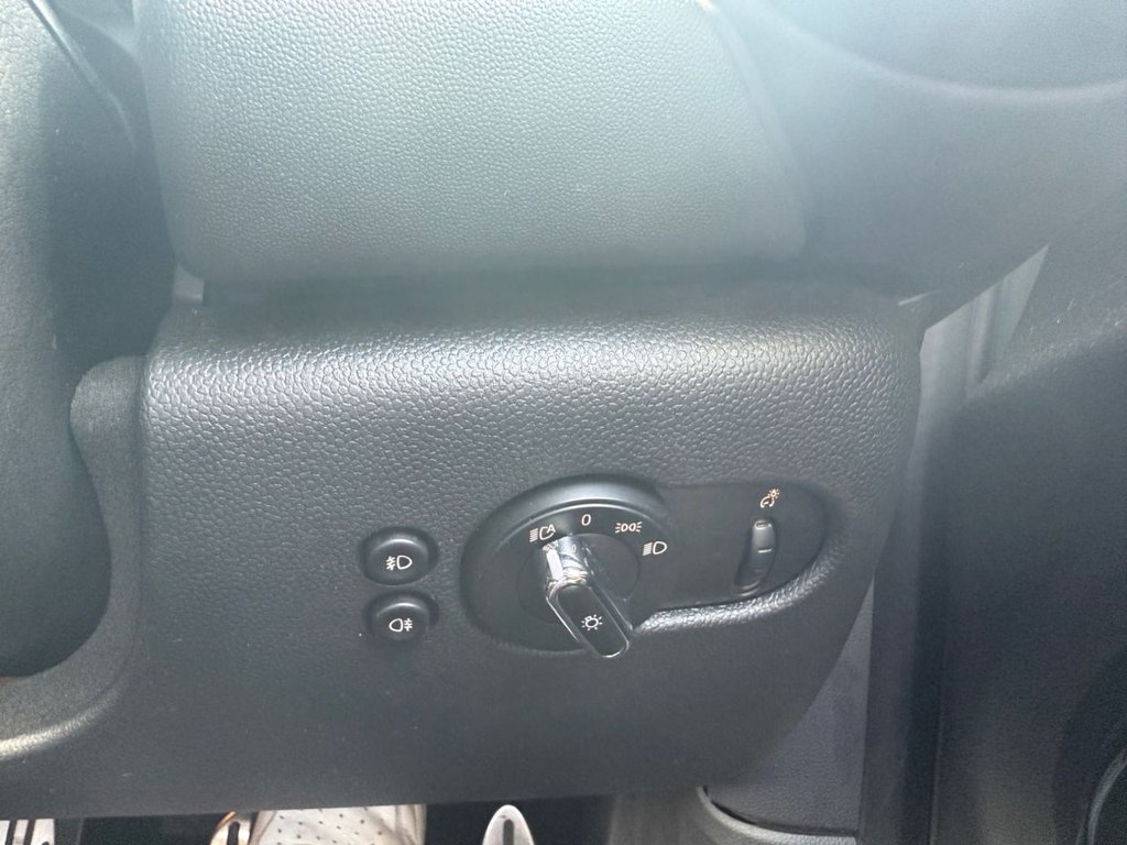 Used MINI Hatch 2017 for sale - 76923383: Photo 31