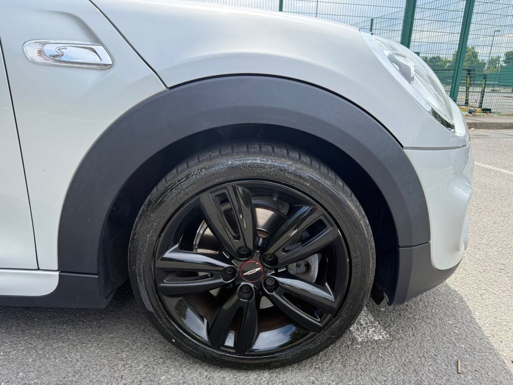 Used MINI Hatch 2017 for sale - 76923383: Photo 9