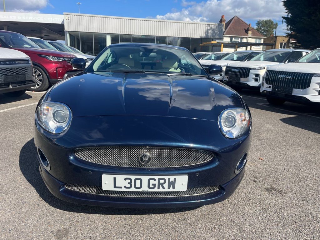 Used Jaguar XK 2009 for sale - 76039449: Photo 2