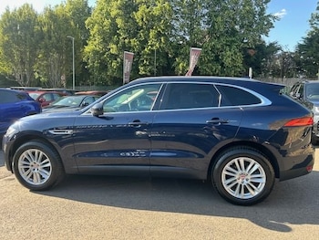 Used Jaguar F-Pace 2017 for sale - 75135587: Photo