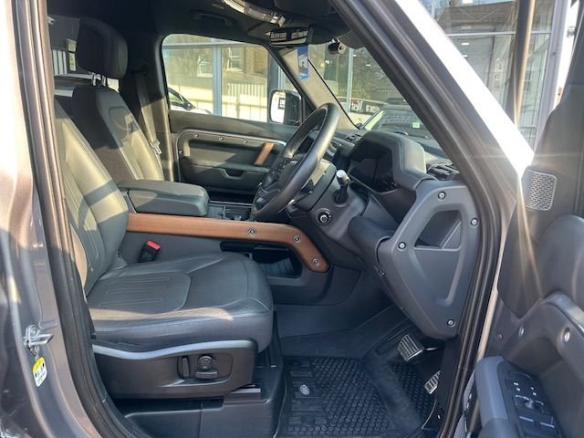 Vehicle 27
