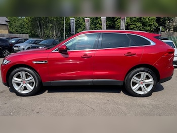 Used Jaguar F-Pace 2019 for sale - 74773752: Photo
