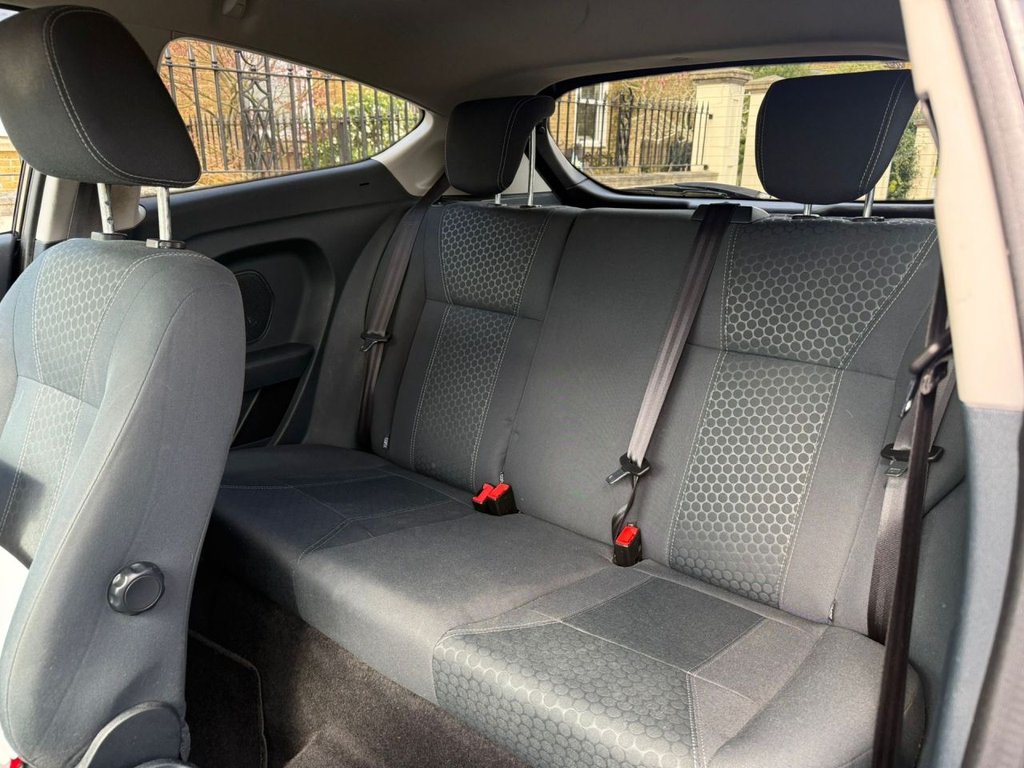 Used Ford Fiesta 2012 for sale - 78044674: Photo 24