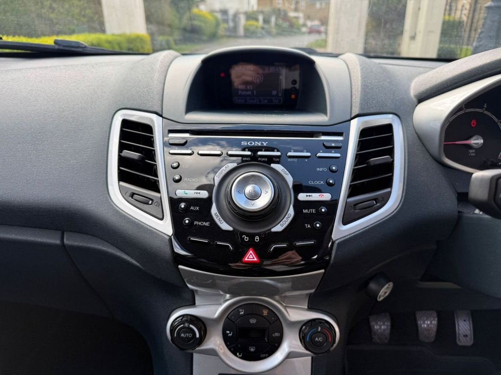 Used Ford Fiesta 2012 for sale - 78044674: Photo 27