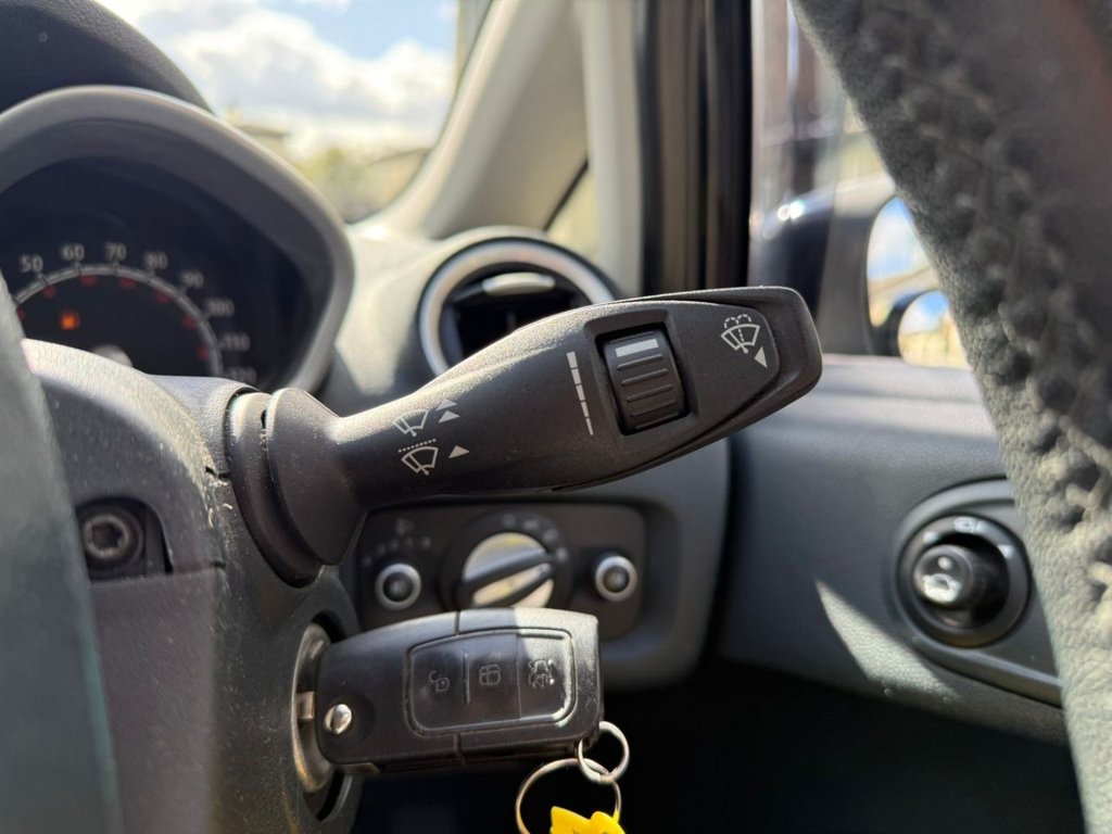 Used Ford Fiesta 2012 for sale - 78044674: Photo 8