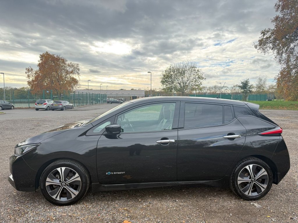 Used Nissan Leaf 2018 for sale - 76496629: Photo 6